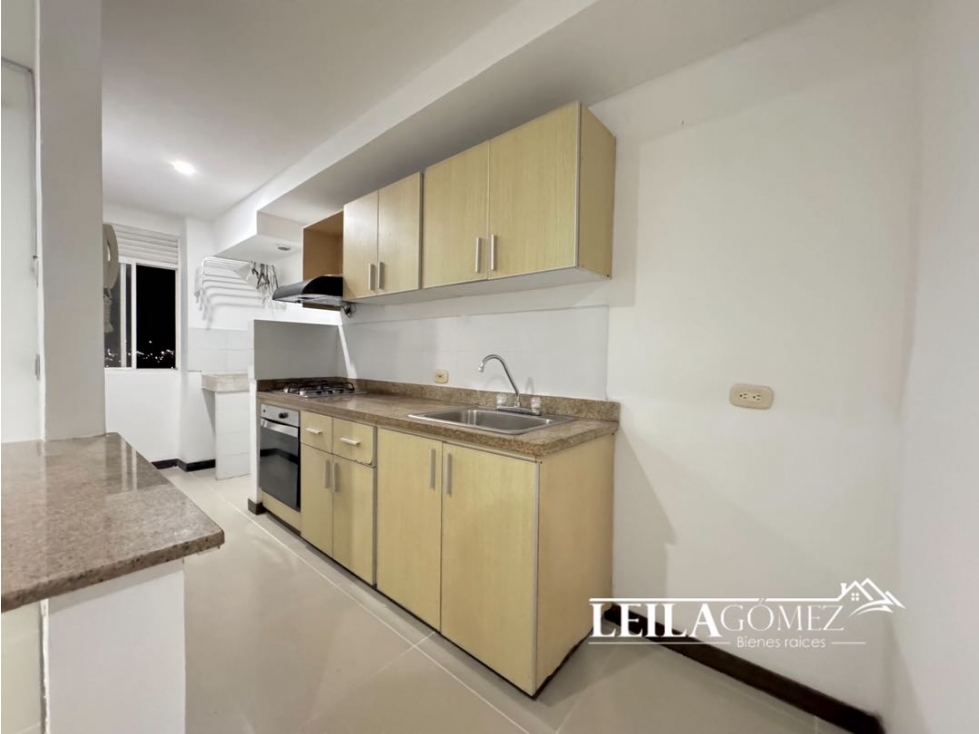OPORTUNIDAD Apartamento En VENTA Excelente estado — foto 3