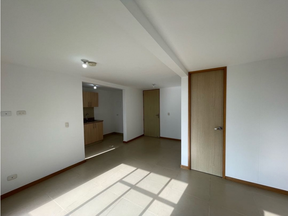 Apartamento en venta sector fontibon Rionegro — foto 4