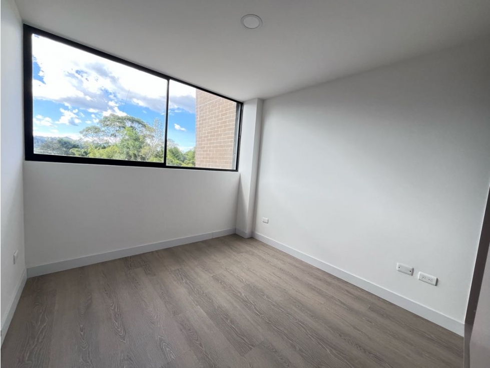 OPORTUNIDAD! APARTAMENTO NUEVO EN EL RETIRO — foto 5