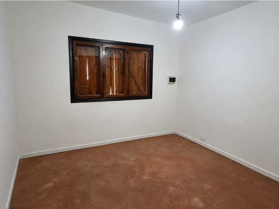 OPORTUNIDAD CASA EN TANTI A PASOS DE LA RUTA FINANCIA EN PESOS — foto 3