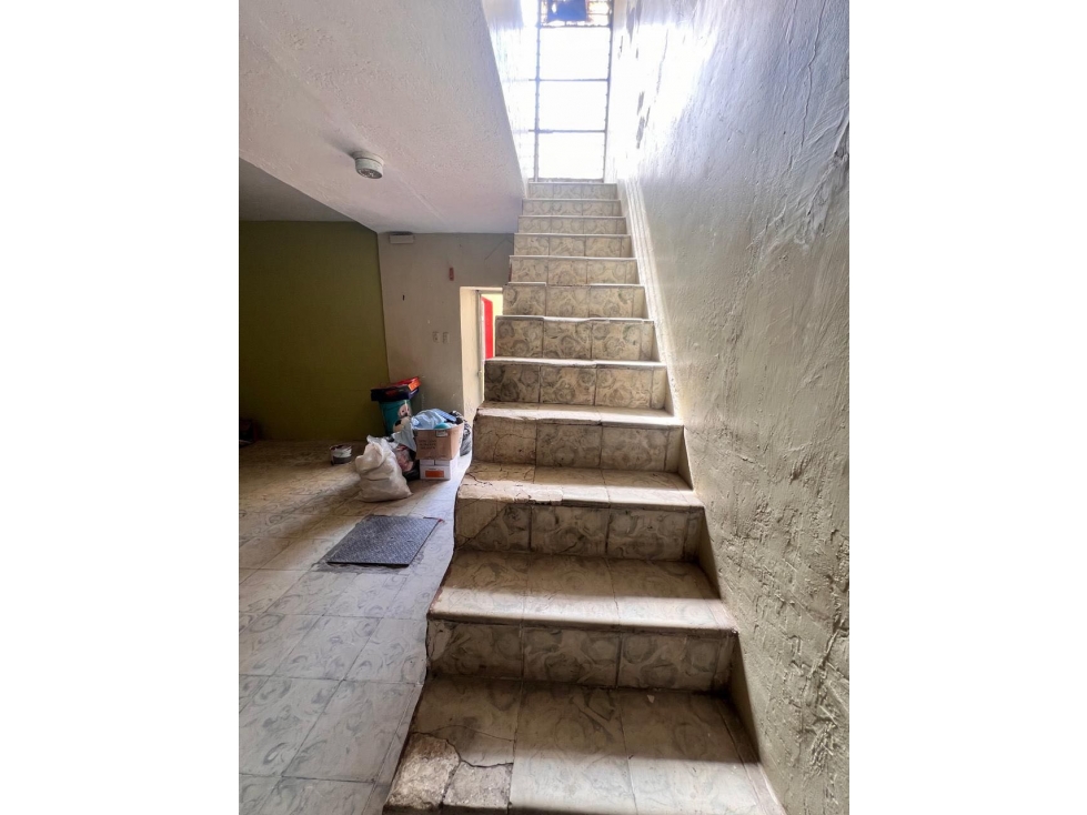 OPORTUNIDAD CASA EN VENTA EN EL CENTRO DE GUADALAJARA - 4