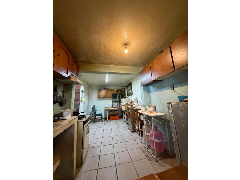 OPORTUNIDAD!! CASA EN VENTA EN LA COLONIA HELIODORO HERNÁNDEZ LOZA GDL - 3