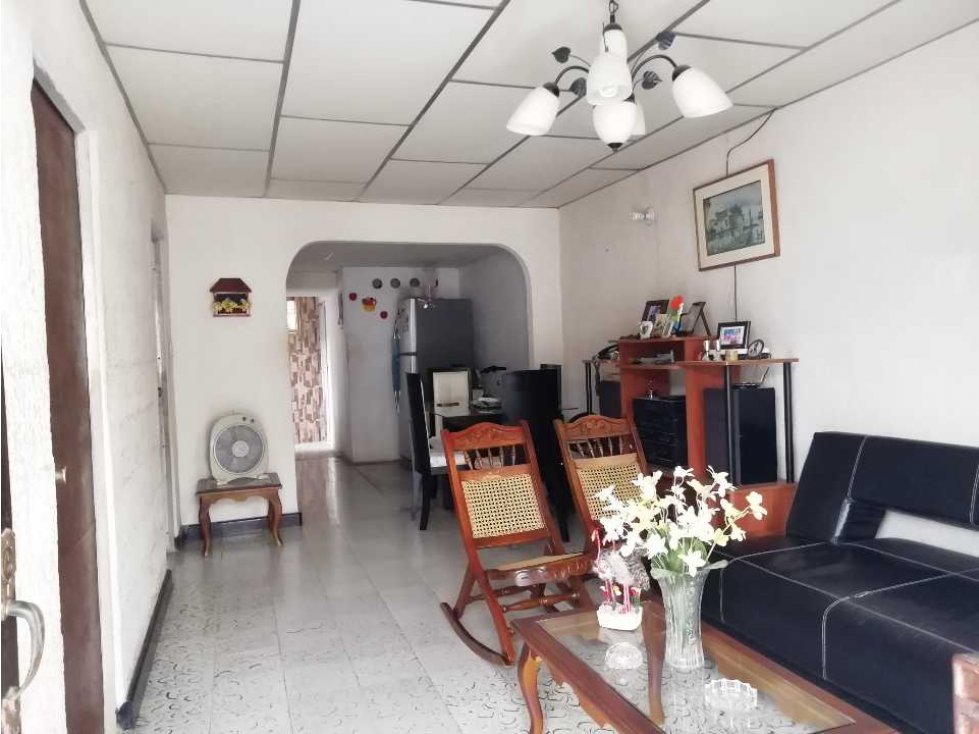 OPORTUNIDAD!!... VENTA CASA ESQUINERA - URB. LOS CORALES - CARTAGENA - 1