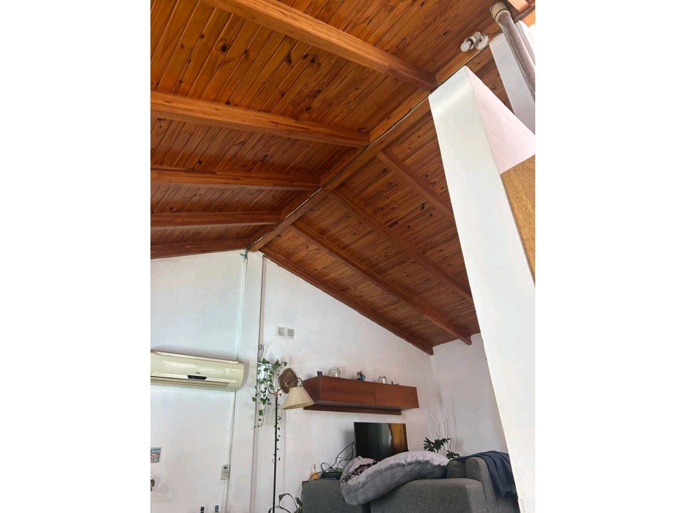 OPORTUNIDAD CASA MAS DPTOS? ZONA TRIBUNALES, Villa Carlos Paz — foto 3