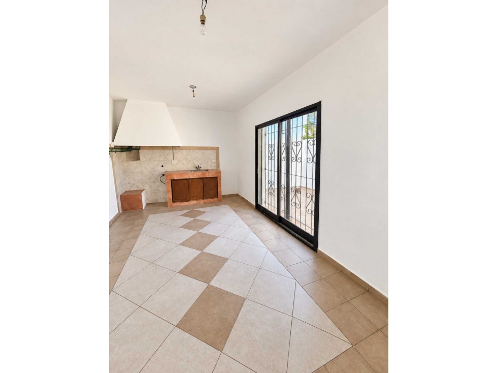 OPORTUNIDAD CASA +MONOAMBIENTE A MTS BALNEARIO FINANCIA 100 % PESOS — foto 3