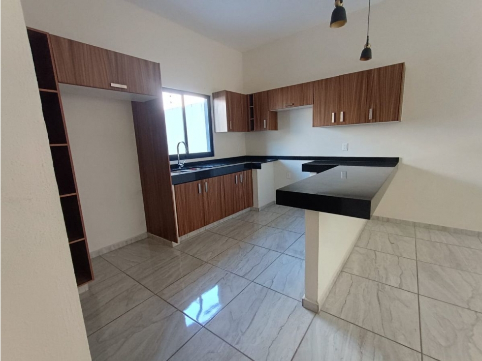 Oportunidad de Inversión: Casa en Rinconada del Pereyra, Colima — foto 4