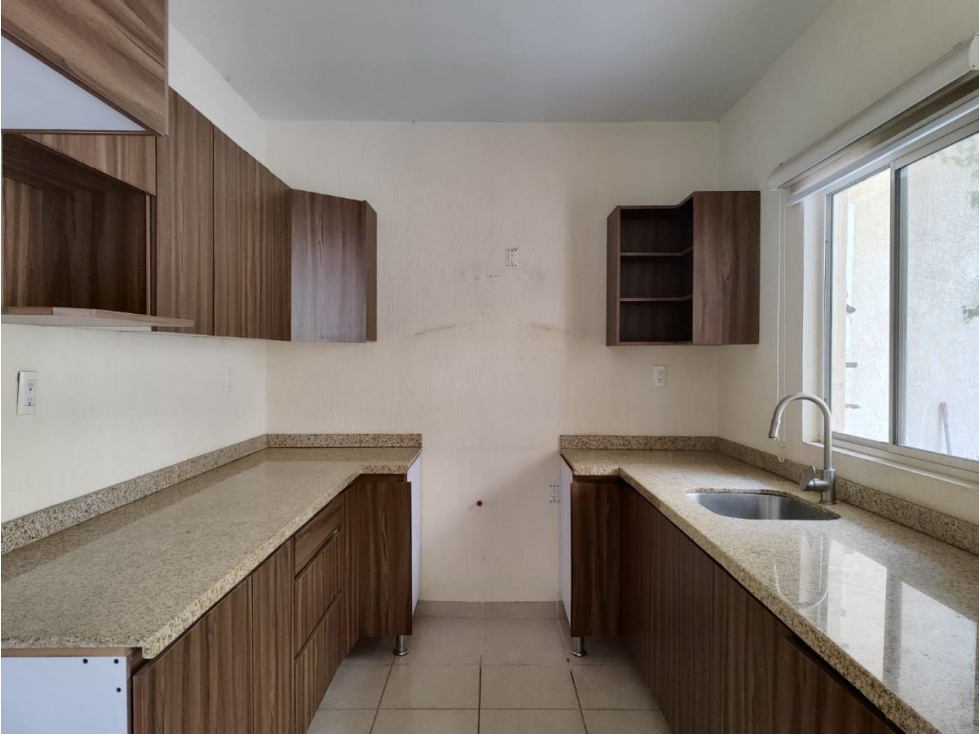 Oportunidad de Inversión: Casa en Alta California, Tlajomulco - 6
