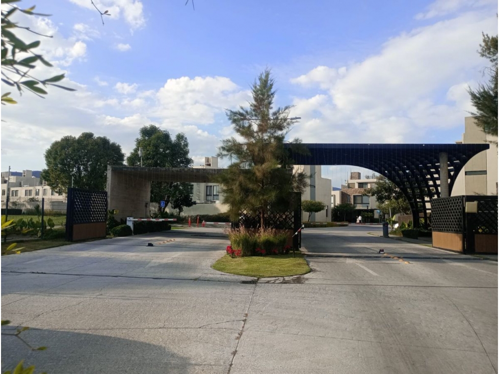 Oportunidad de Inversión: Casa en Villas Santa Sofía, Tlajomulco - 1