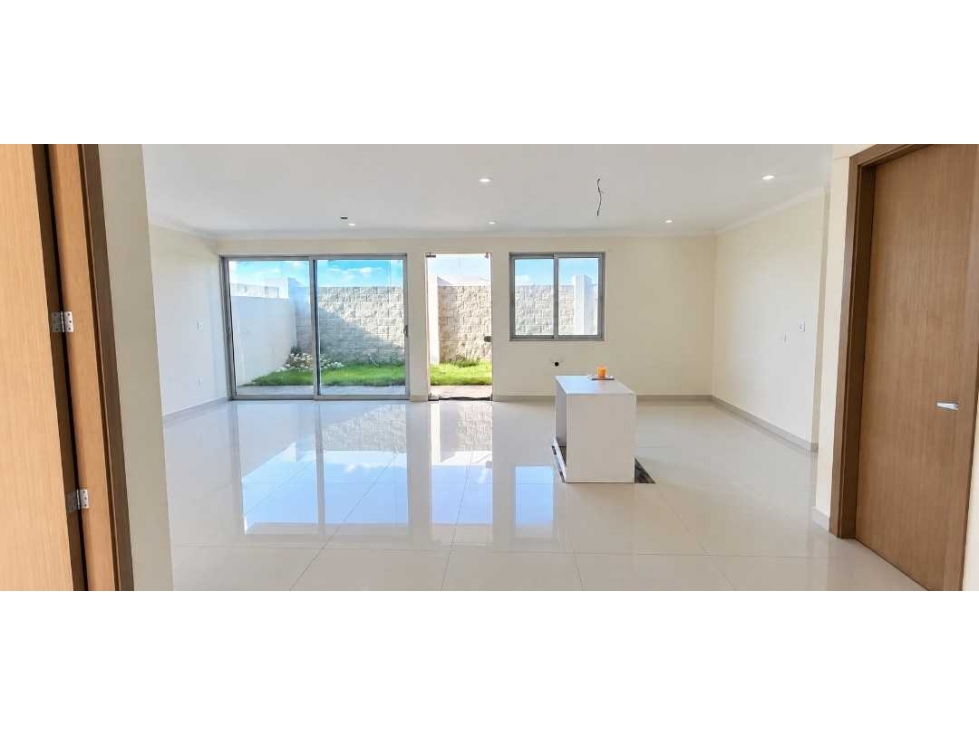 Oportunidad de Inversión-venta 3 Casas en Punta Roca Lote de 1.001 m² - 4