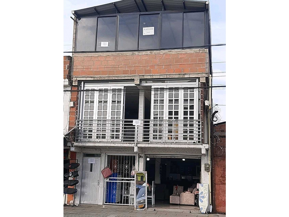 OPORTUNIDAD DE INVERSION LOCAL COMERCIAL EN VILLA GORGONA EN VENTA - 1