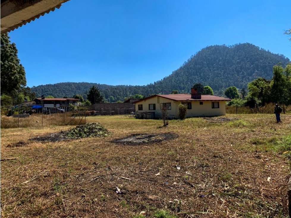 OPORTUNIDAD DE TERRENO || VALLE DE BRAVO || CERCA DE AVANDARO — foto 3