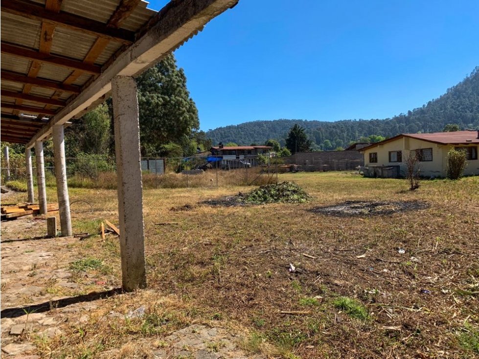 OPORTUNIDAD DE TERRENO || VALLE DE BRAVO || CERCA DE AVANDARO