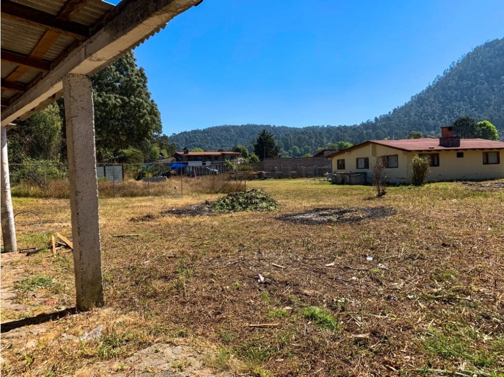 OPORTUNIDAD DE TERRENO || VALLE DE BRAVO || CERCA DE AVANDARO — foto 4
