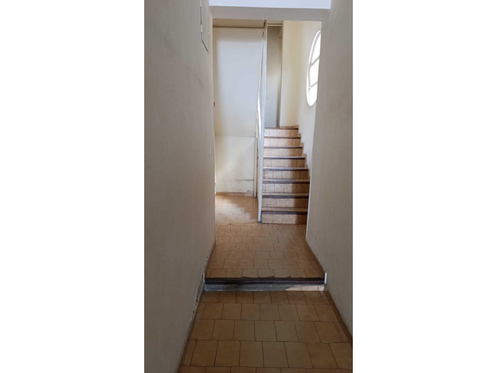 Oportunidad departamento A pasos de la terminal de Ómnibus y del centr - 4
