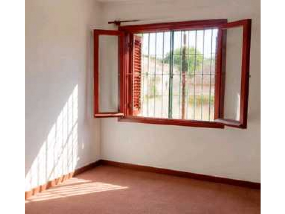 OPORTUNIDAD!!! DUPLEX 3 AMBIENTES!!! BERUTTI 5700 — foto 2