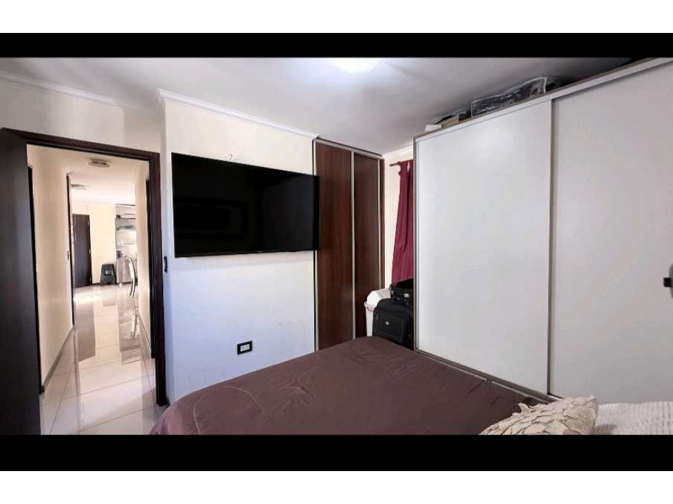 ¡Oportunidad en Miralejos 8! Departamento de 2 Dormitorios con Cochera - 5
