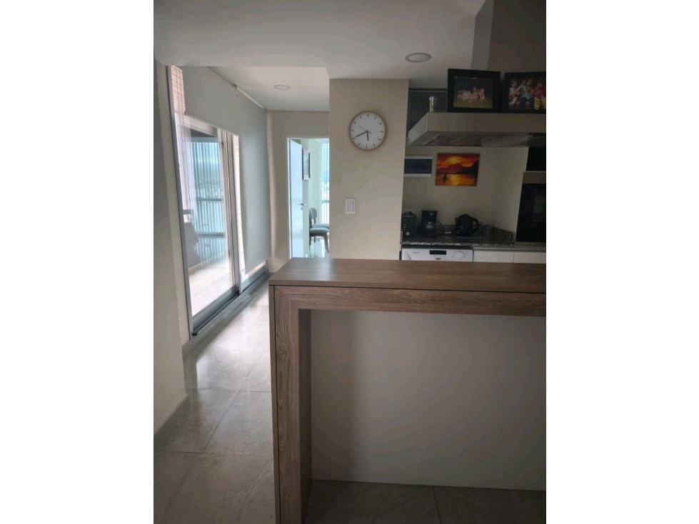 OPORTUNIDAD EN PLENO CENTRO CON PISCINA Y BALCÓN Y VISTA — foto 4