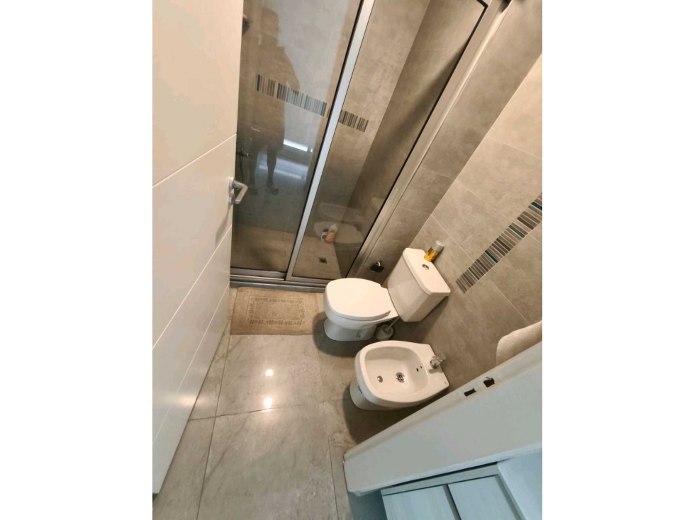 OPORTUNIDAD EN PLENO CENTRO CON PISCINA Y BALCÓN Y VISTA — foto 5