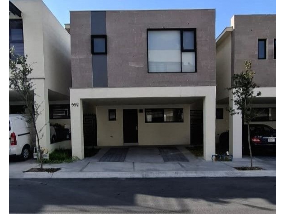 Oportunidad Ferrara Residencial: Casa de 174m² y Entrega Inmediata