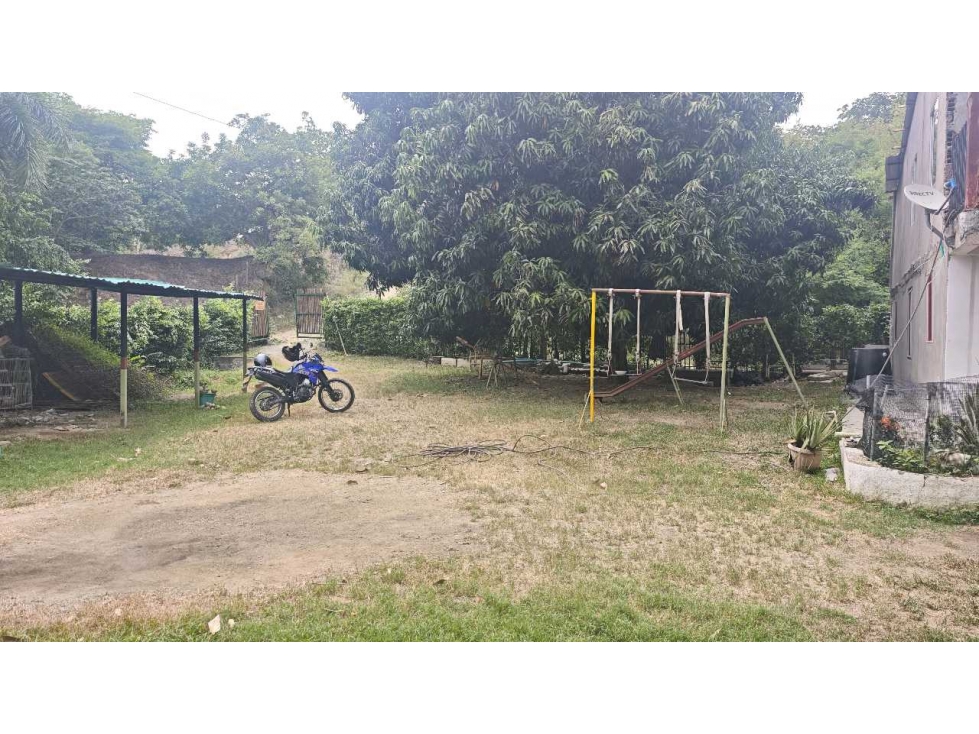 Finca en venta cerca de la vía principal en Sopetrán — foto 2