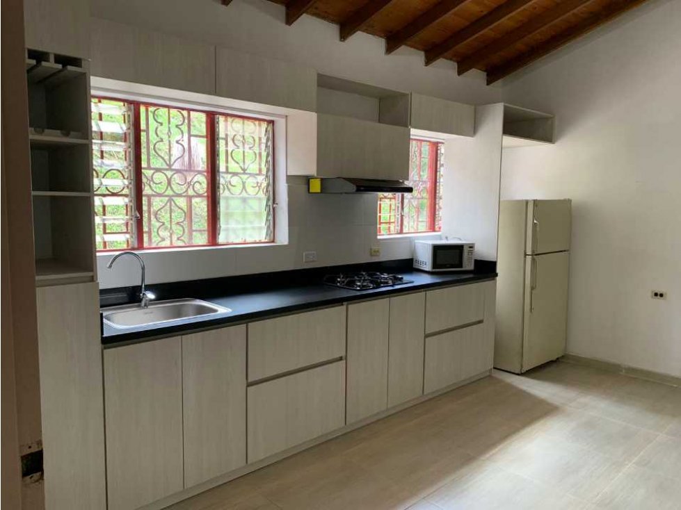 Oportunidad... HERMOSA CASA FINCA EN VENTA EN GUARNE ANTIOQUIA. — foto 2