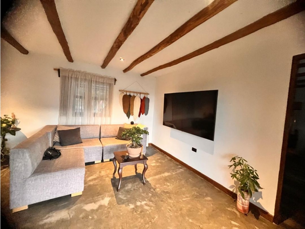 Oportunidad... HERMOSA CASA FINCA REMODELADA EN VENTA - CARMEN VÍBORAL — foto 6