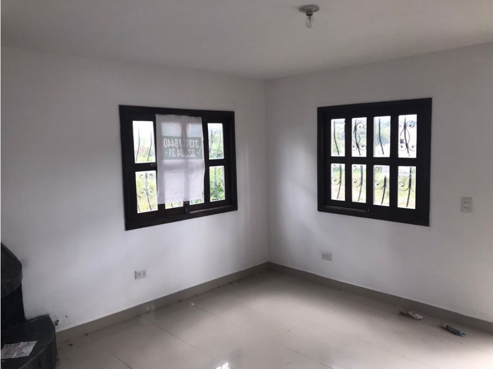 Oportunidad... HERMOSA CASA UNIFAMILIAR EN VENTA EN EL CARMEN VÍBORAL. — foto 3