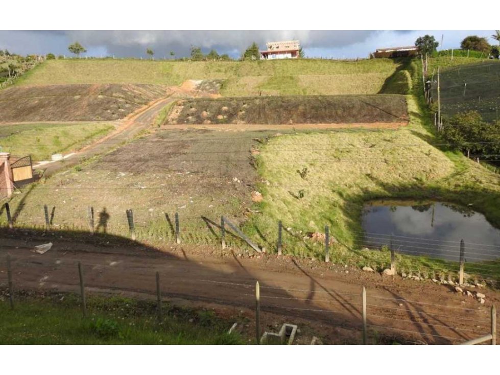 OPORTUNIDAD. HERMOSOS LOTES EN VENTA EN PARCELACIÓN SIN ADMINISTRACIÓN — foto 2