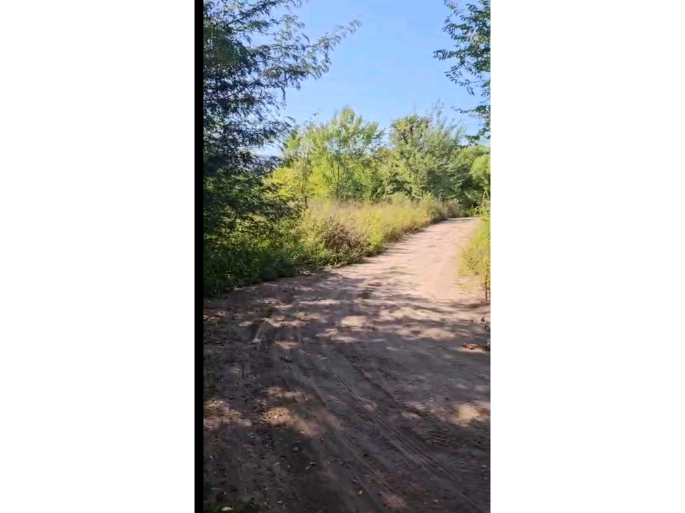 OPORTUNIDAD IMPERDIBLE TERRENO EN BIALET MASSÉ a pasos del rio - 1