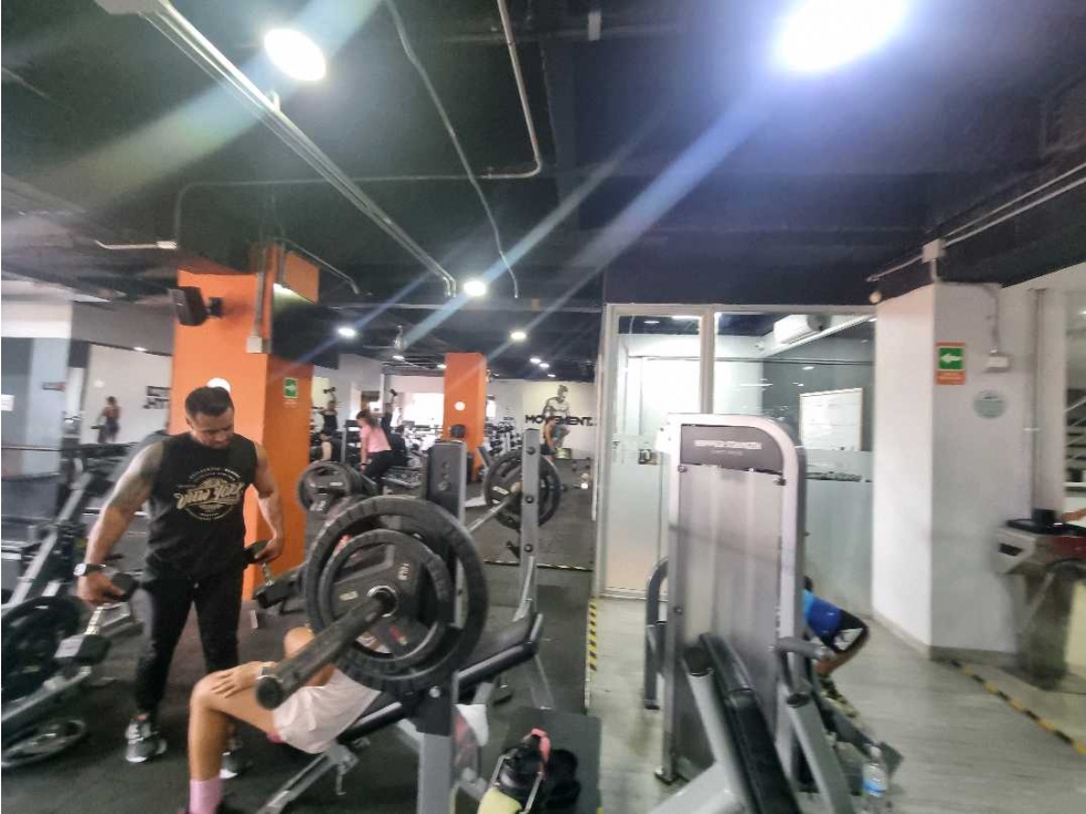 Oportunidad Inversión un local rentado a Bodytech Niquia — foto 3