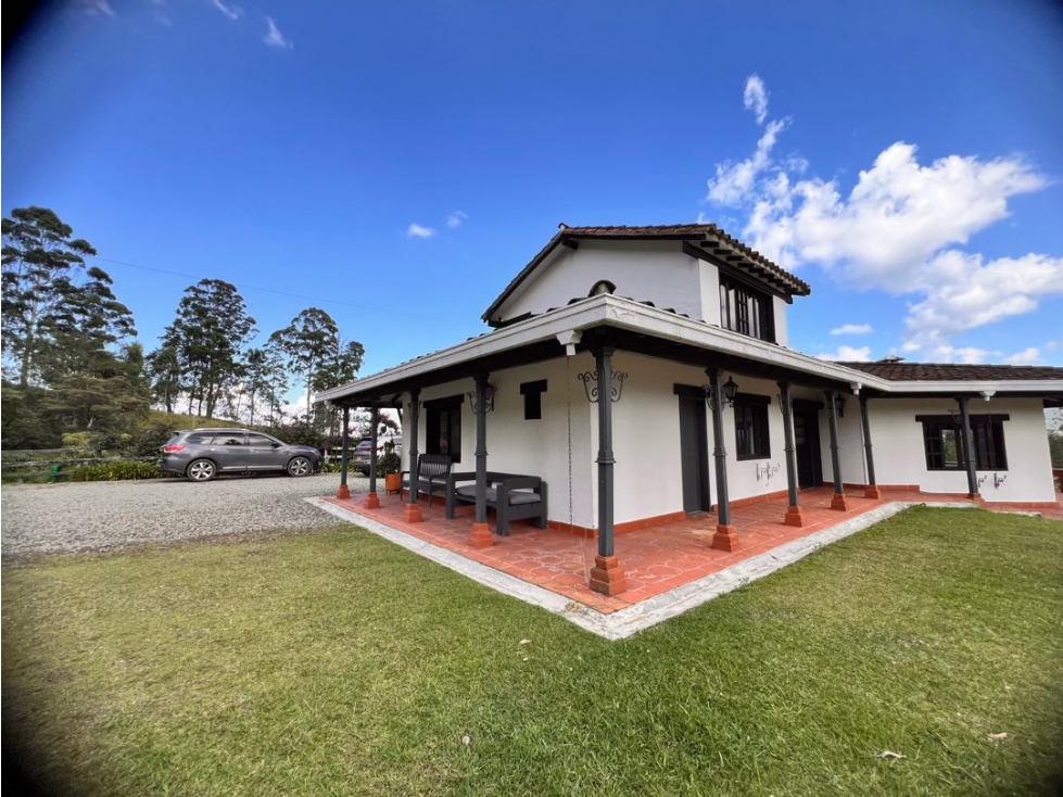 Oportunidad... LINDA CASA FINCA EN VENTA PARA DESARROLLO EN LA CEJA. — foto 3