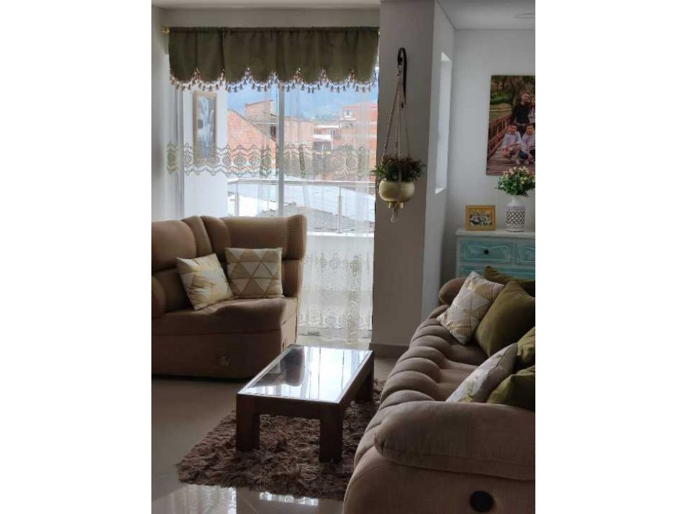 Oportunidad LINDO APARTAMENTO EN VENTA PARQUE PRINCIPAL CARMEN VÍBORAL