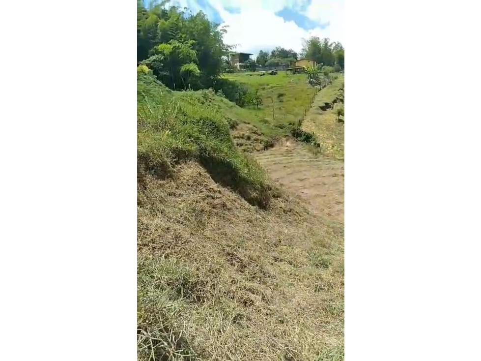 ¡Oportunidad! Lote en GuatapÃ© de 4.648 mÂ² bajÃ³ a $600 Millones — foto 3
