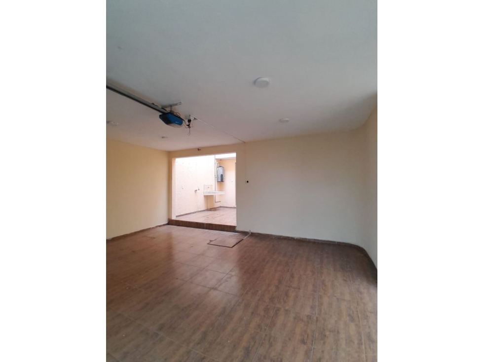 Oportunidad Única: Casa de Entrega Inmediata en Boca del Río - 1