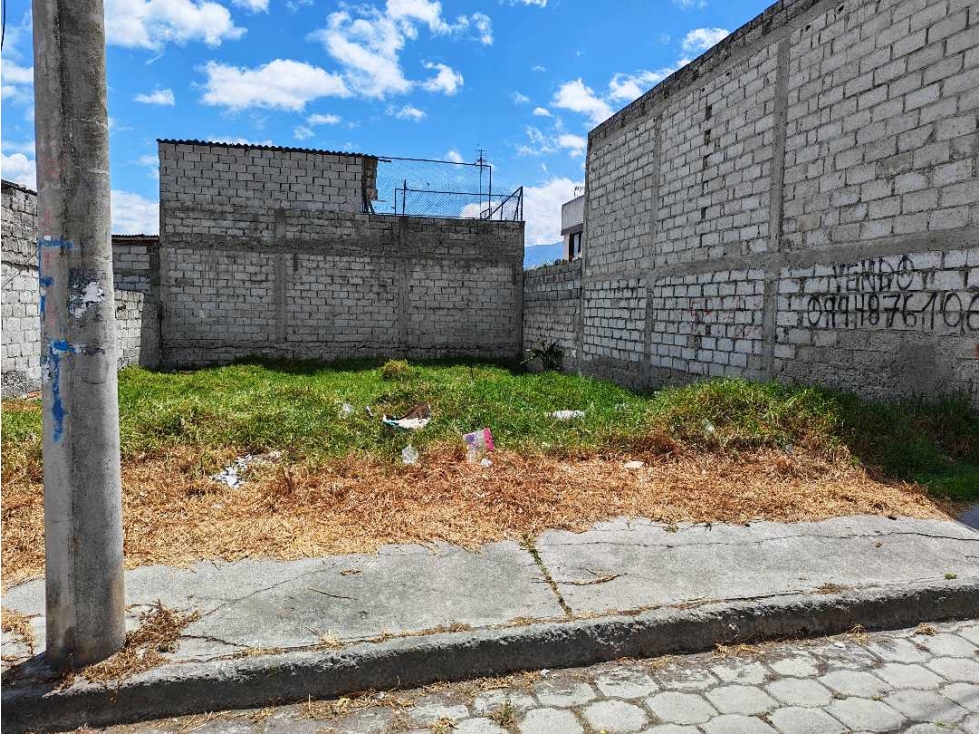 ¡OPORTUNIDAD ÚNICA EN OTAVALO! Se vende lote de terreno 150m2 - 1