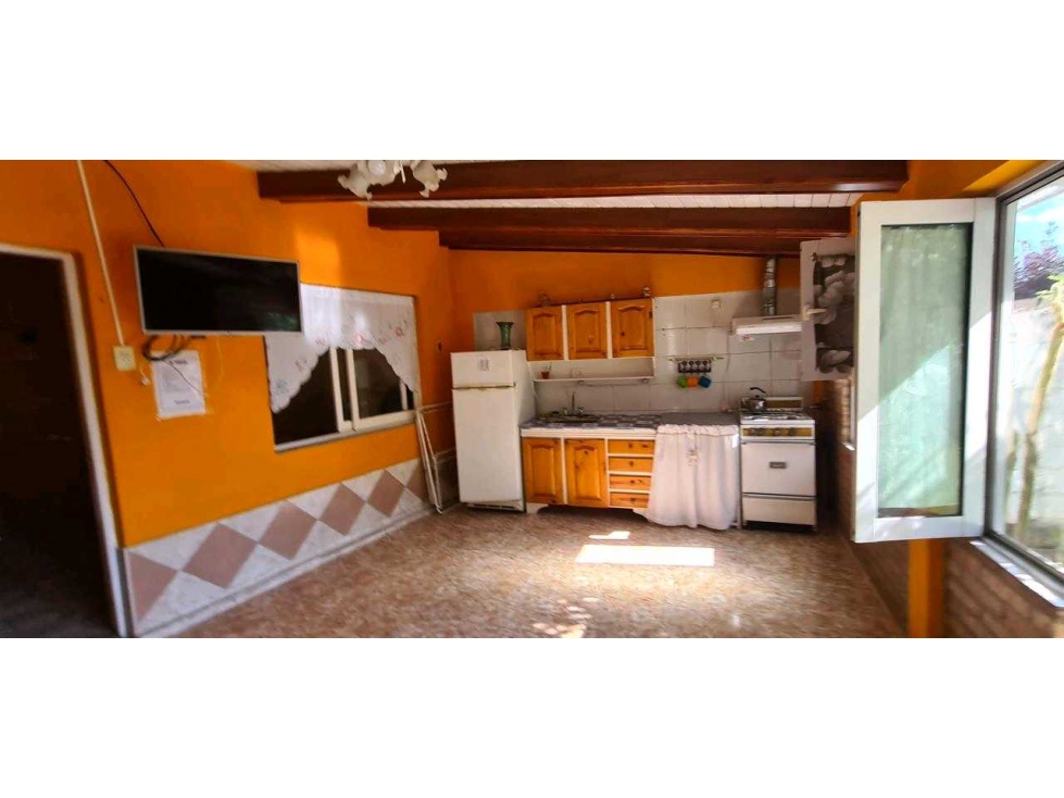 Buscás casa para vivir y que te genere ingresos es tu oportunidad