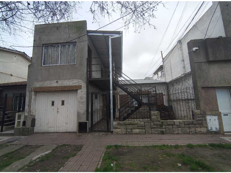 OPORTUNIDAD PH 3 AMBIENTES A RECICLAR CON COCHERA VILLA PRIMERA - 4