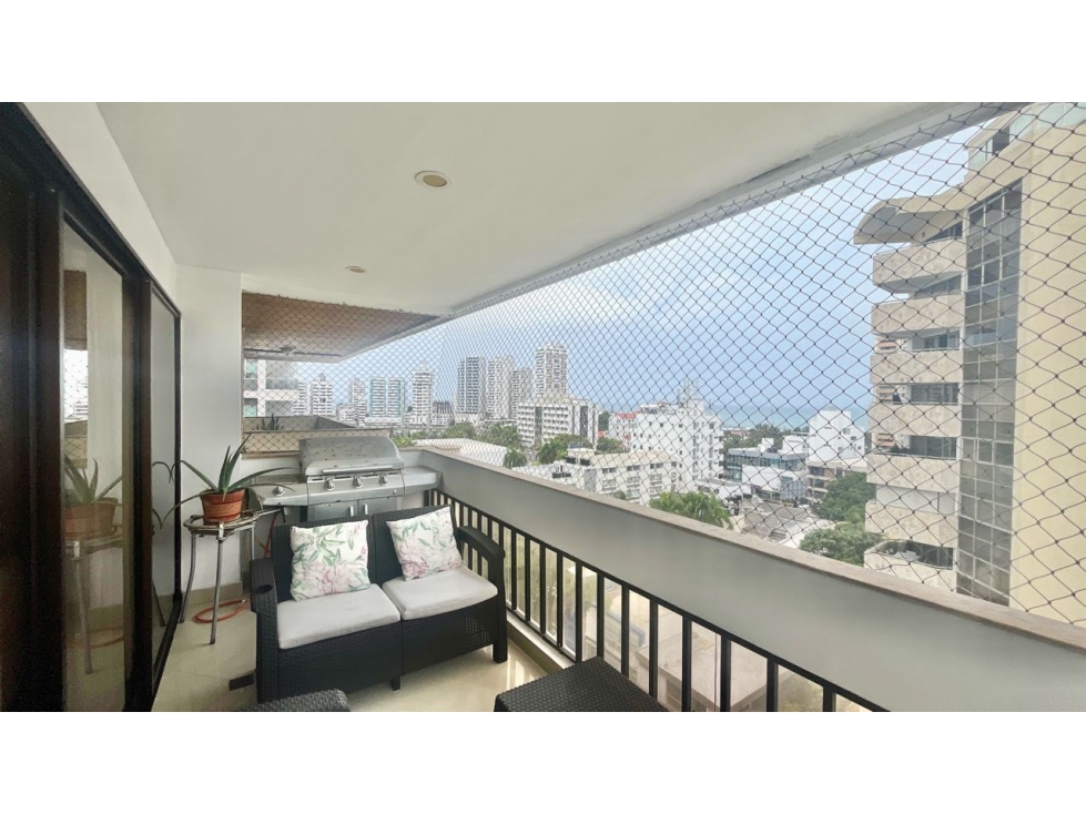 OPORTUNIDAD SE VENDE APTO EN BOCAGRANDE 3 ALCOBAS Y ESTUDIO