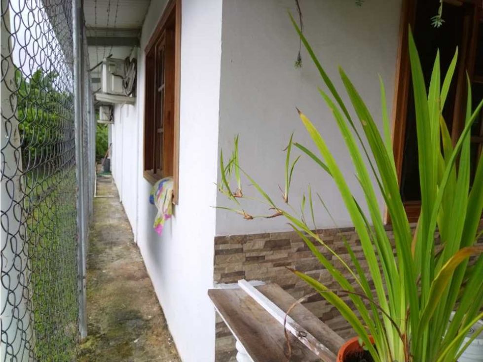 GANGA!! Se Vende Linda casa en Cerro Azul con Galpón Industrial — foto 6