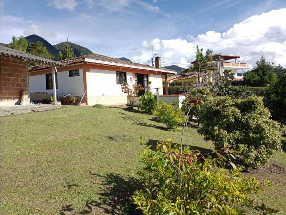 Oportunidad... SE VENDE LINDA FINCA CON EXCELENTE UBICACIÓN Y VISTA — foto 3