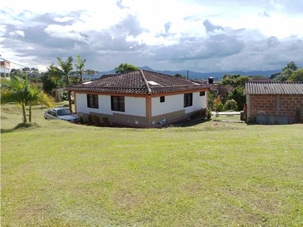 Oportunidad... SE VENDE LINDA FINCA CON EXCELENTE UBICACIÓN Y VISTA — foto 4