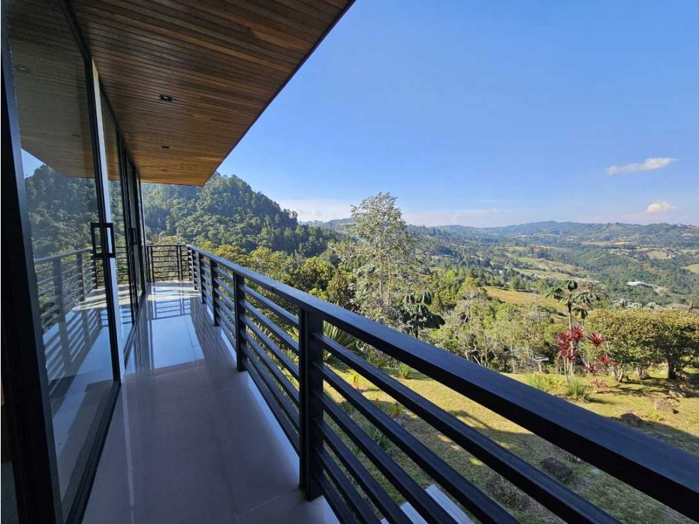 OPORTUNIDAD VENDO CASA CON VISTA UNICA EN EL RETIRO ANTIOQUIA UNIDAD C — foto 2