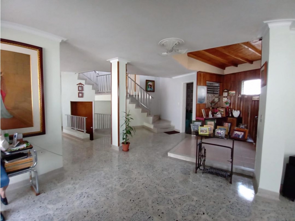 Oportunidad Venta Casa en Medellin con potencial de edificar o Airbnb — foto 4