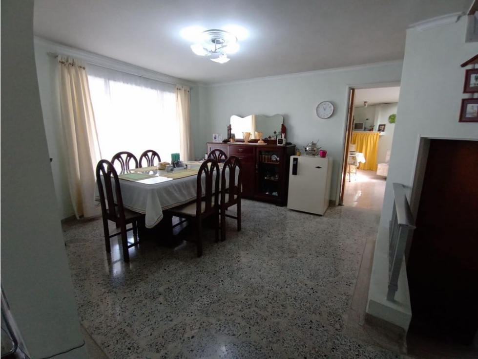 Oportunidad Venta Casa en Medellin con potencial de edificar o Airbnb — foto 6