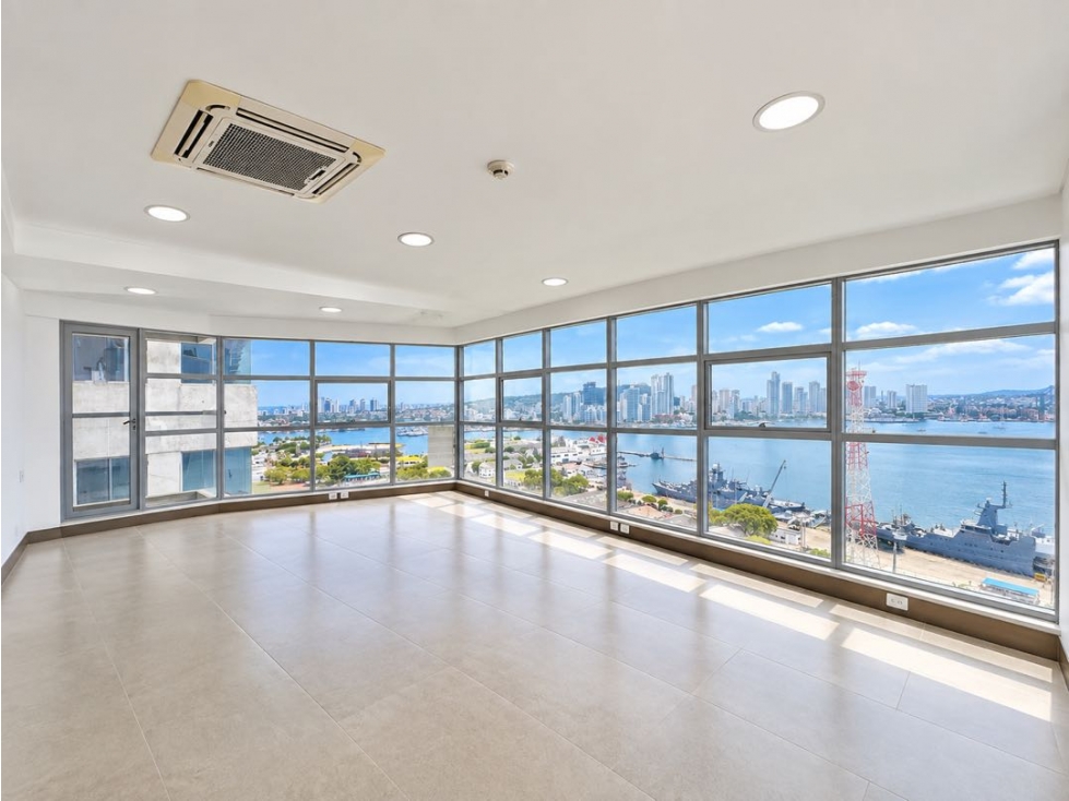 OPORTUNIDAD VENTA OFICINA EN CARTAGENA EN BOCAGRANDE VISTA BAHÍA — foto 4