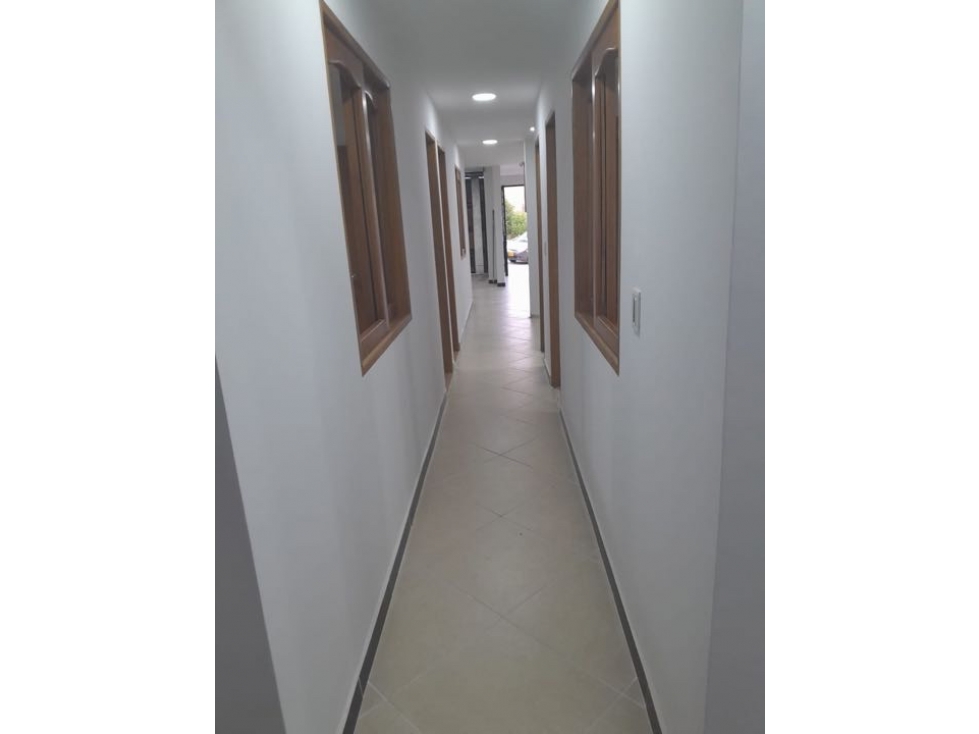 Oportunidad...SE VENDE AMPLIO APARTAMENTO EN PRIMER PISO - CARMEN VIB. — foto 4