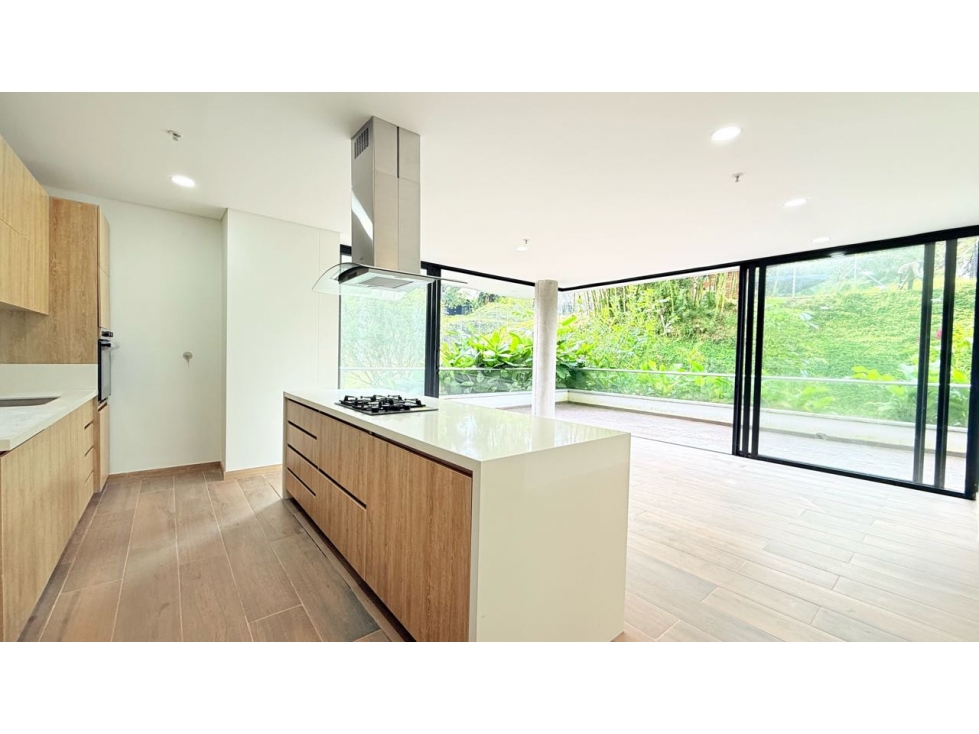 Para Estrenar, Apto en venta Loma del Escobero. 163m2 — foto 2