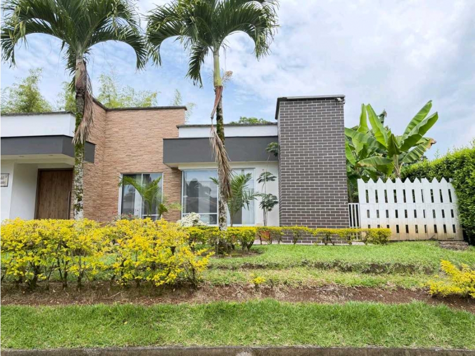 PARA LA VENTA CASA CAMPESTRE EN CONDOMINIO EL TIGRE EN CERRITOS