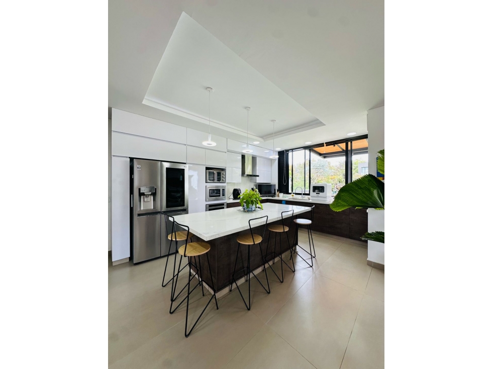 PARA LA VENTA CASA EN LLANOGRANDE — foto 3