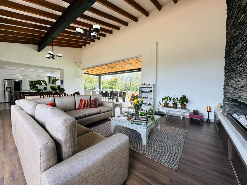 PARA LA VENTA CASA EN LLANOGRANDE — foto 6